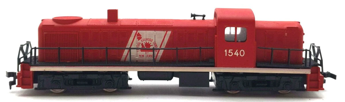 AHM 5131M HO Central of New Jersey ALCO RS 2 Diesel Road Switcher #1540 LN - Image 3