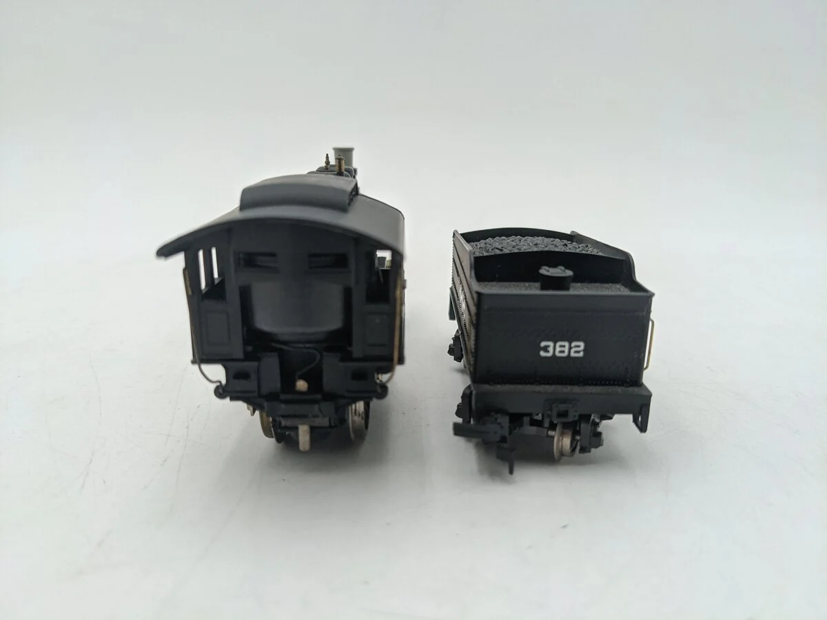 AHM 5151-B HO Scale ICRR 4-6-0 Casey Jones Steam Locomotive & Tender #382 EX - Image 6