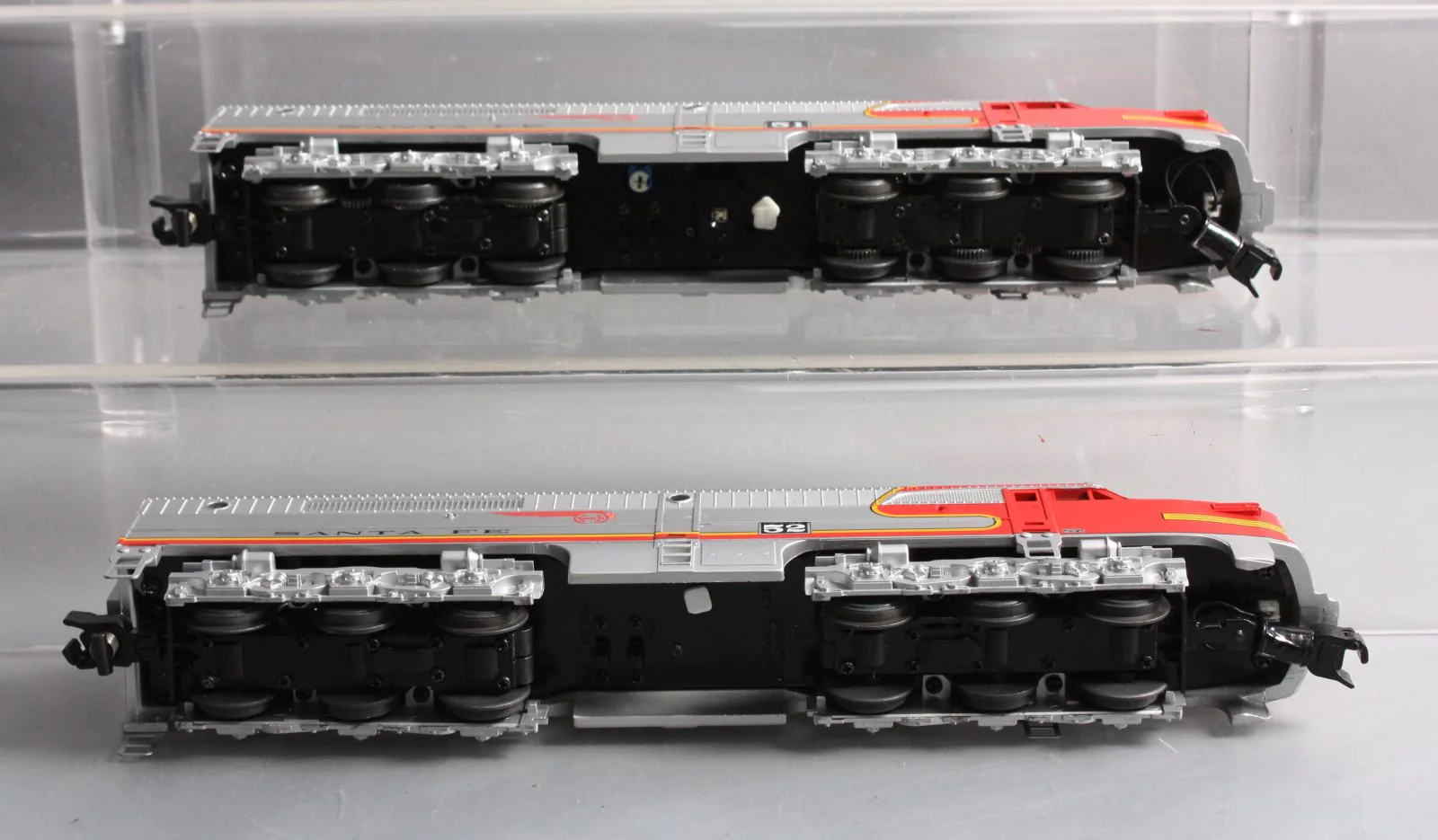 American Flyer 6-47998 S Santa Fe Legacy ALCO PA A-A Diesel Locomotive #51/#52 LN/Box - Image 3