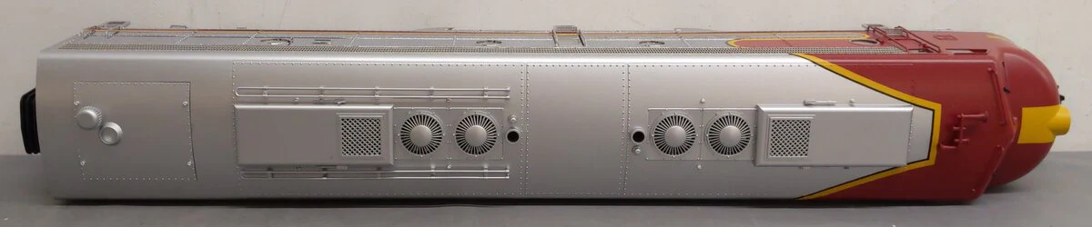 Aristo-Craft 23609 G Santa Fe EMD E-8 Diesel Locomotive #81 EX/Box - Image 4