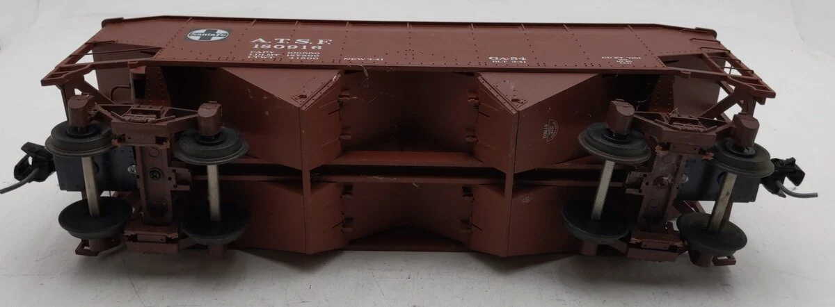 Aristo-Craft 41802 Santa Fe 2 Bay Coal Hopper EX - Image 4