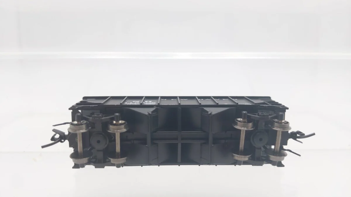 Bluford Shops 65041 N New Haven 8-Panel 2-Bay Open Single Hopper with Load LN/Box - Image 3