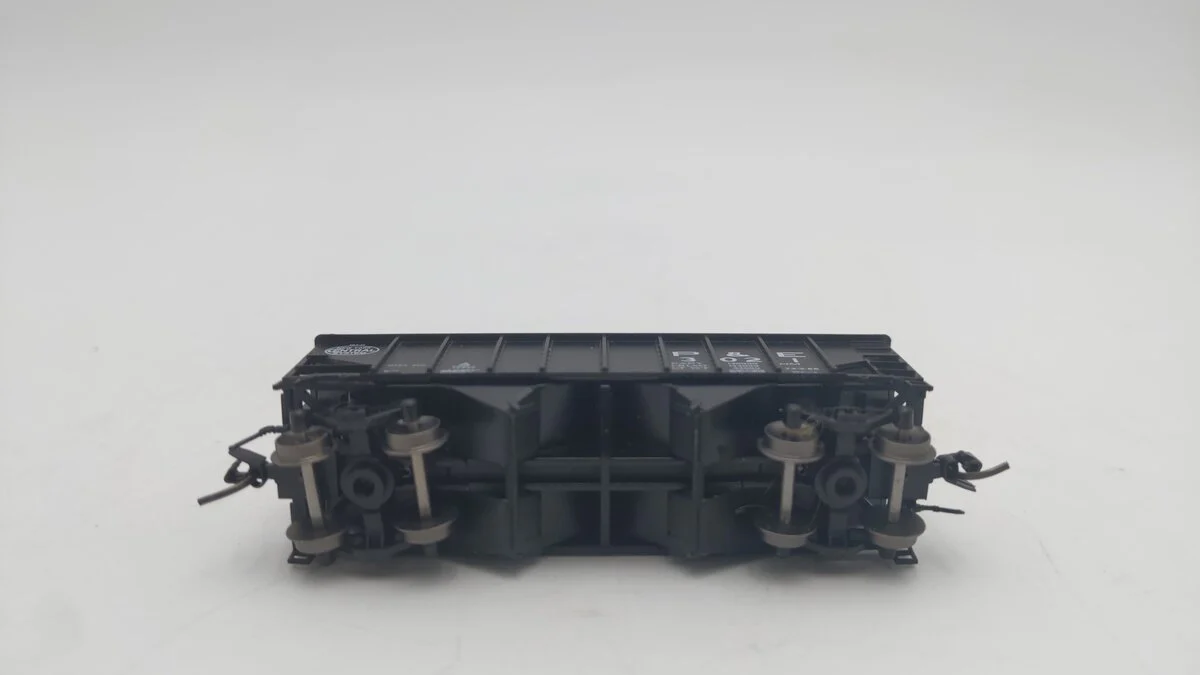 Bluford Shops 65281 N Peoria & Eastern 8-Panel 2-Bay Hopper #3021 LN/Box - Image 3