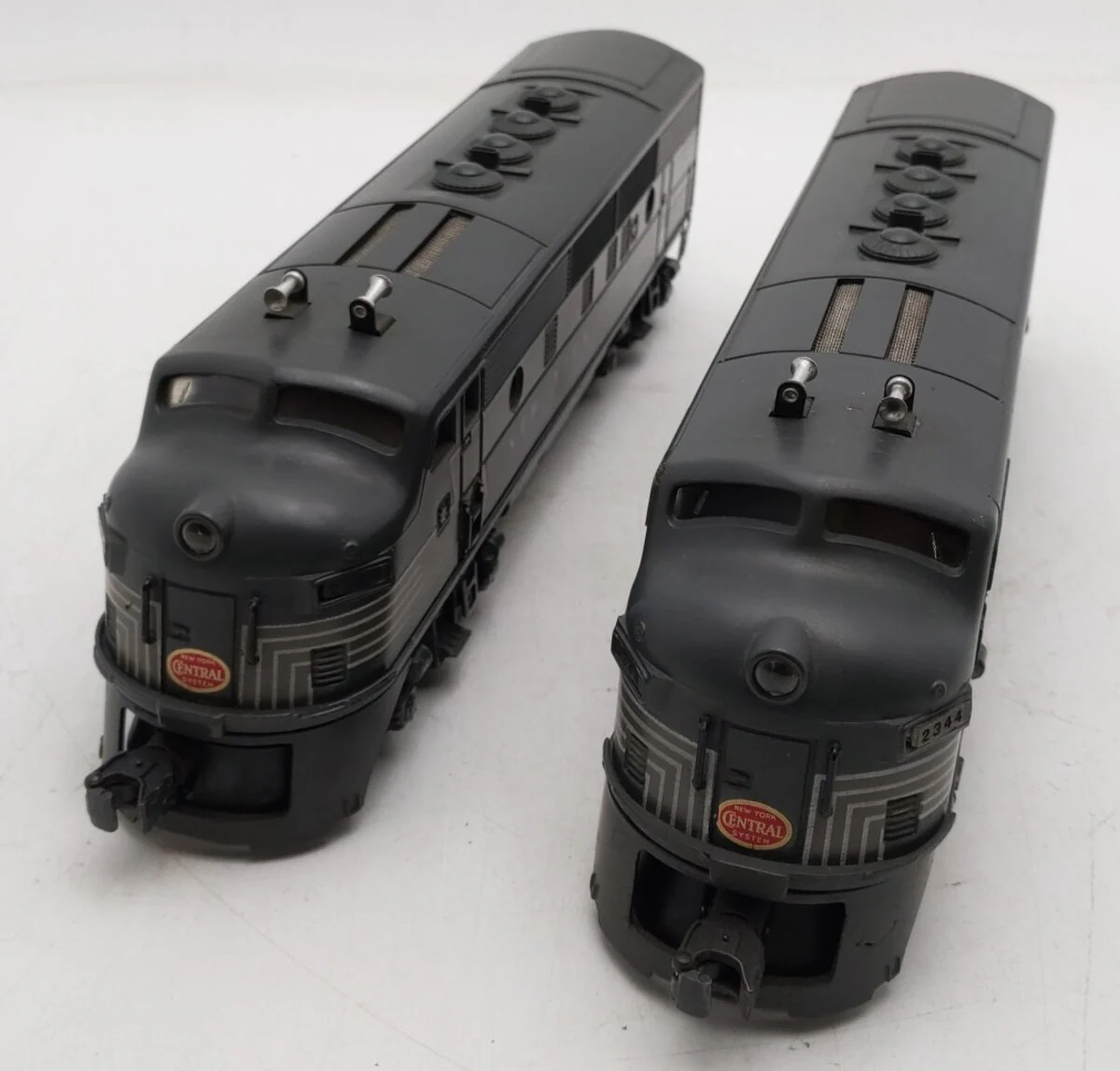 Lionel 2344 Vintage O New York Central F-3 AA Diesel Locomotive Set VG - Image 5