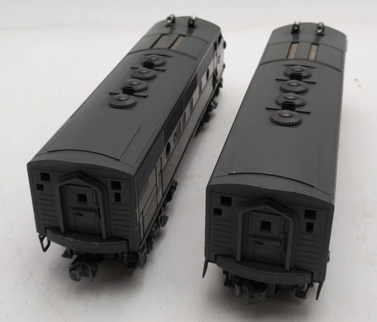 Lionel 2344 Vintage O New York Central F-3 AA Diesel Locomotive Set VG - Image 6