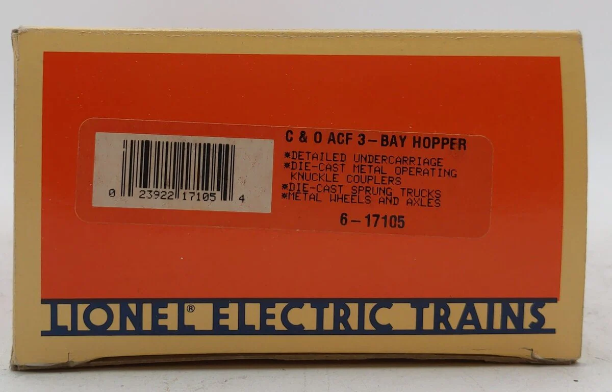 Lionel 6-17105 O Gauge Chesapeake & Ohio ACF 3-Bay Covered Hopper LN/Box - Image 6