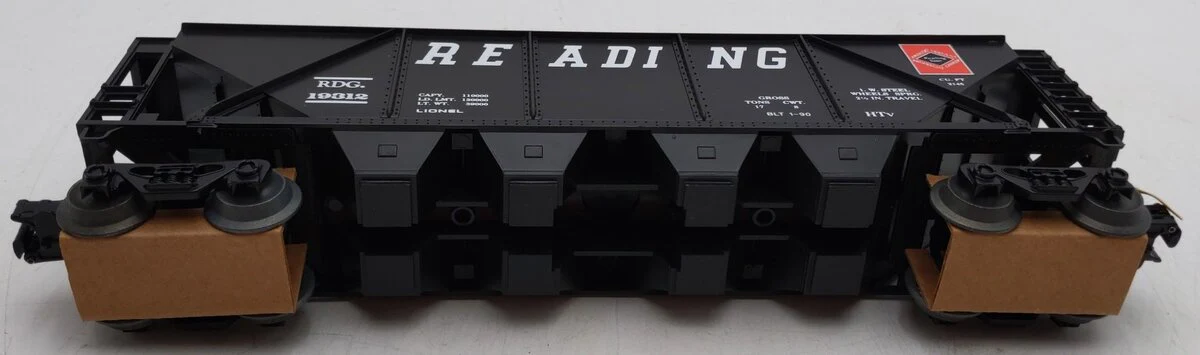 Lionel 6-19312 O Gauge Reading Hopper with Coal Load EX/Box - Image 4