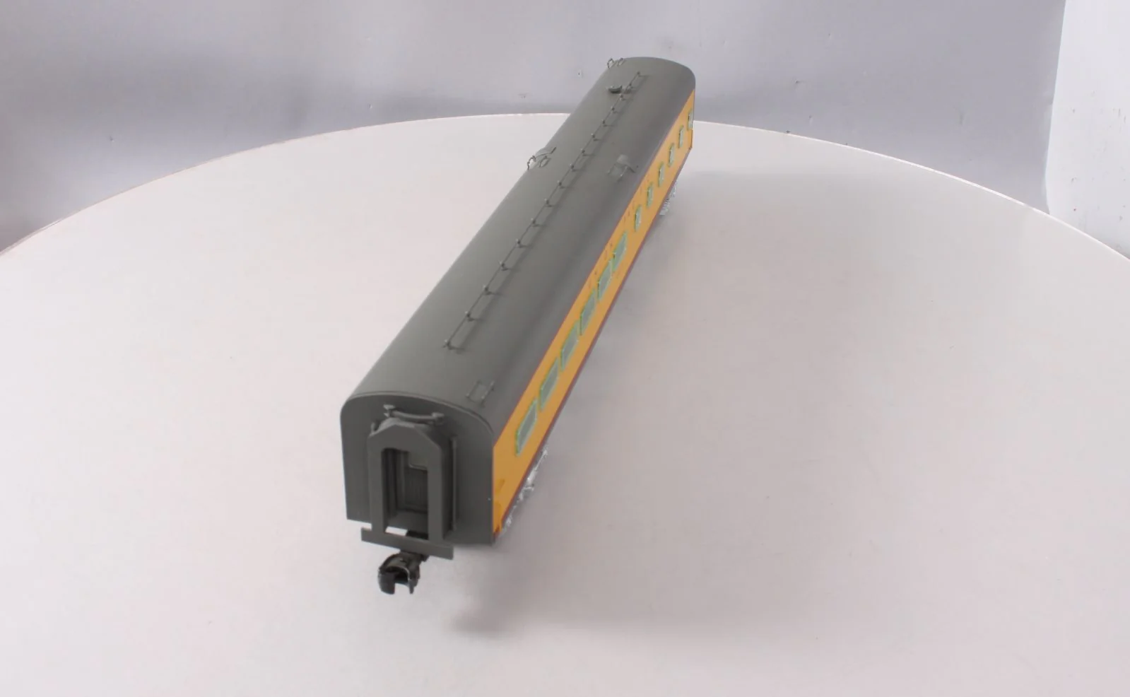 Lionel 6-25574 O Gauge Union Pacific 18" Aluminum StationSounds Diner #4803 EX - Image 3