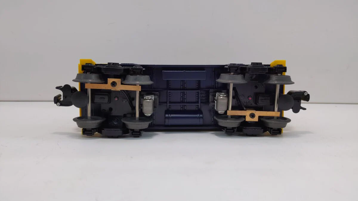 Lionel 6-26581 Chesapeake & Ohio Caboose #C-1831 LN/Box - Image 5