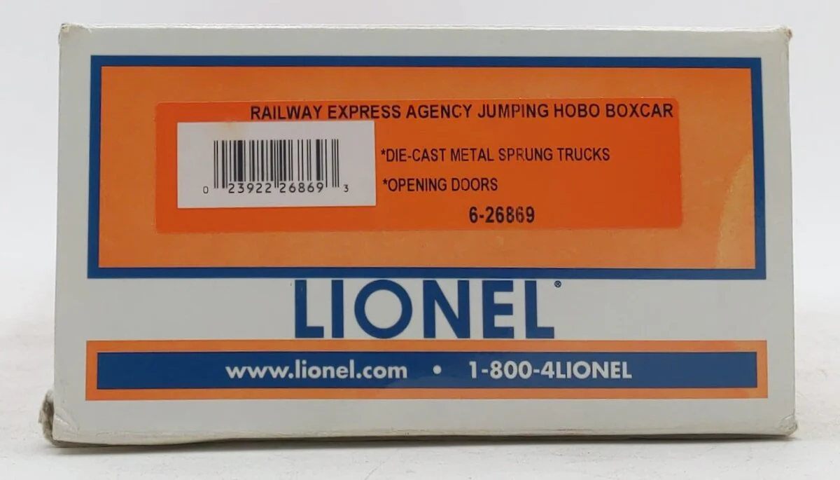 Lionel 6-26869 O Gauge Railway Express Agency Jumping Hobo Operating Boxcar EX/Box - Image 5