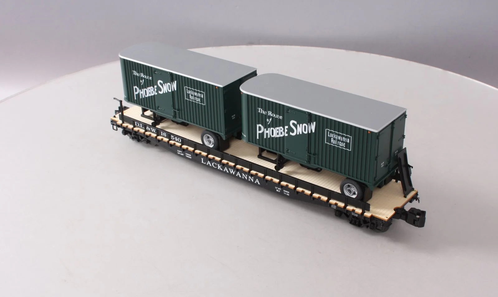Lionel 6-27563 O Gauge Lackawanna Flatcar with Piggyback #16540 LN/Box - Image 3