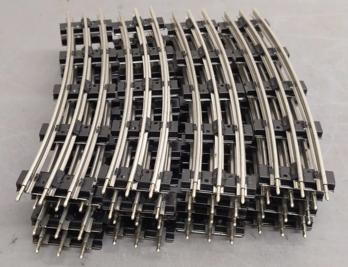 Lionel 6-65554 O Gauge 54 Inch Diameter Curved Track (16) VG - Image 4