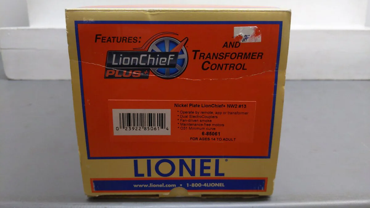 Lionel 6-85061 Nickel Plate Road Lionechief Plus NW2 Diesel Locomotive #13 EX/Box - Image 9