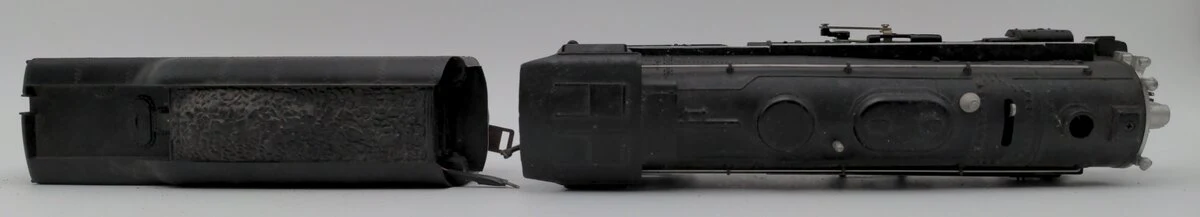 Lionel 6-8603 O Gauge Chesapeake & Ohio 4-6-4 Steam Locomotive & Tender VG - Image 5