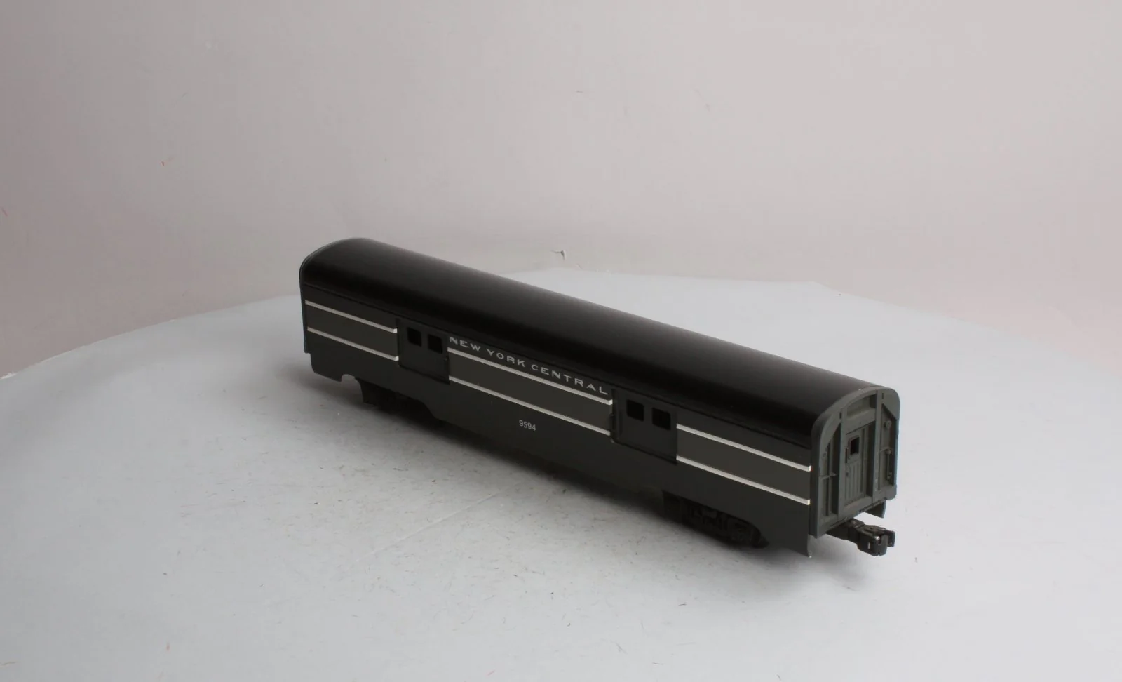 Lionel 6-9594 O Gauge New York Central Aluminum Baggage Car #9594 LN/Box - Image 3
