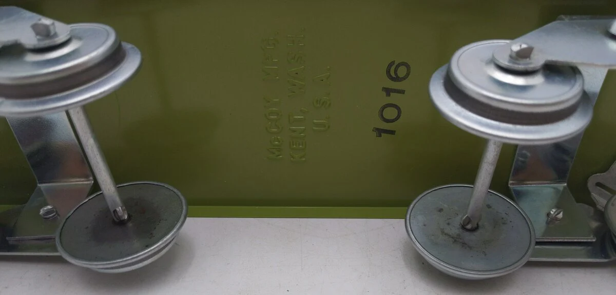 McCoy Standard Gauge Anheuser-Busch Green Box Car EX/Box - Image 3