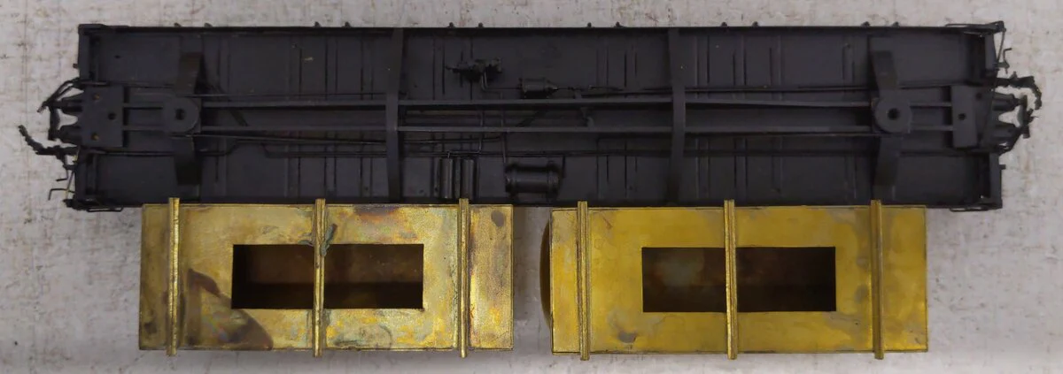 Overland OMI-3158 HO BRASS Renken's Milk & Cream National Car Flatcar w/2 Cont. VG/Box - Image 4