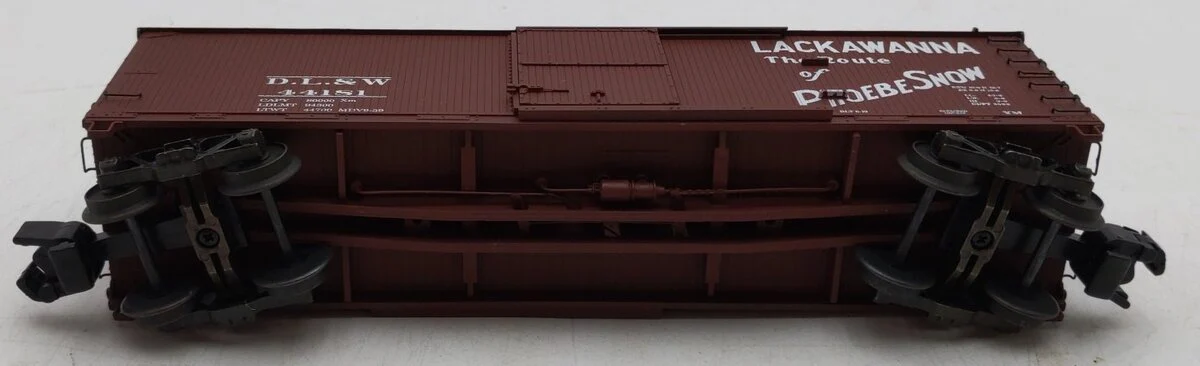S-Helper 00546 S Scale Delaware, Lackawanna and Western Boxcar #44181 (Hi-Rail) EX/Box - Image 5