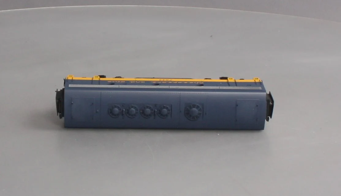 Stewart 9221 HO Chesapeake & Ohio F7B Phase II /F9B Pwd Diesel Locomotive LN/Box - Image 10