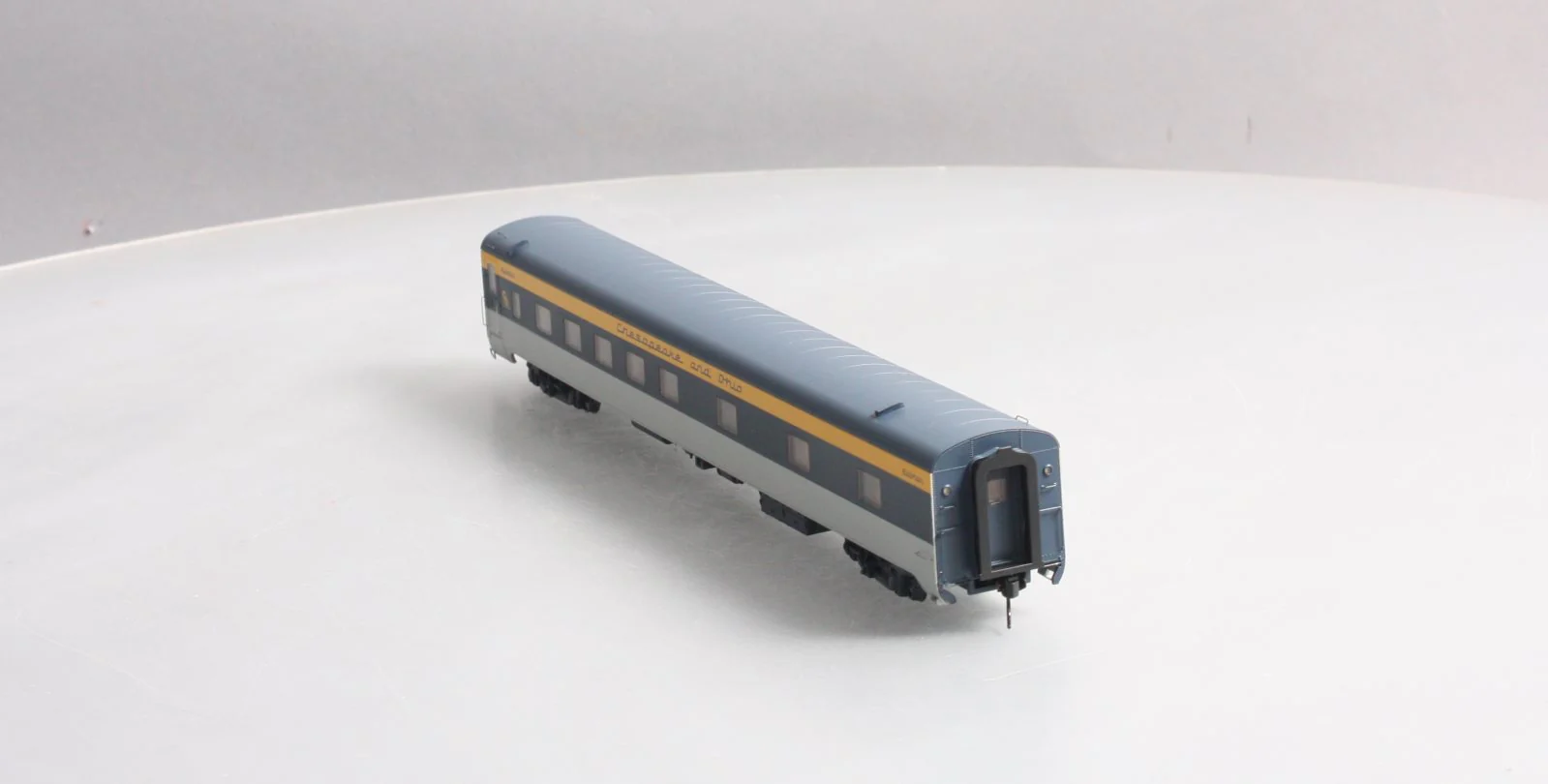 Walthers 932-9389 HO C&O 10-6 Standard Pullman Sleeper LN/Box - Image 3